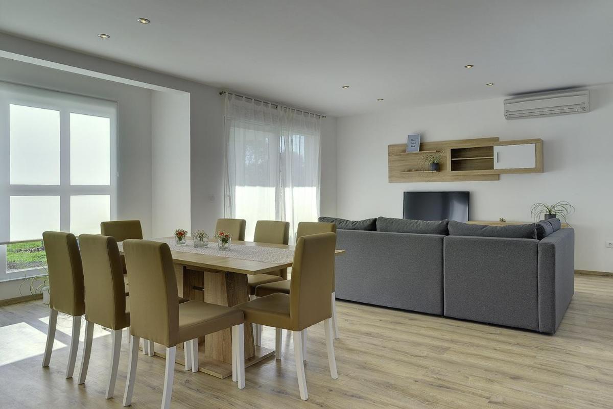 Holiday Home Bellissima 沃德年 外观 照片
